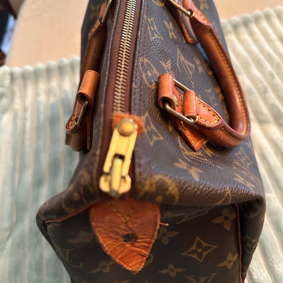 Authentic Louis Vitton speedy 25 - Picture 9 of 12